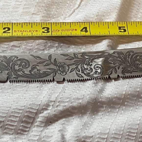 Beautiful floral etched stainless steel 13” Sheffield cake knife. - Picture 3 of 6